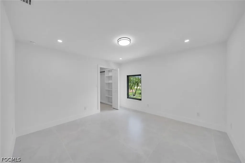 1938 Cornwallis Parkway Cape Coral FL 33904