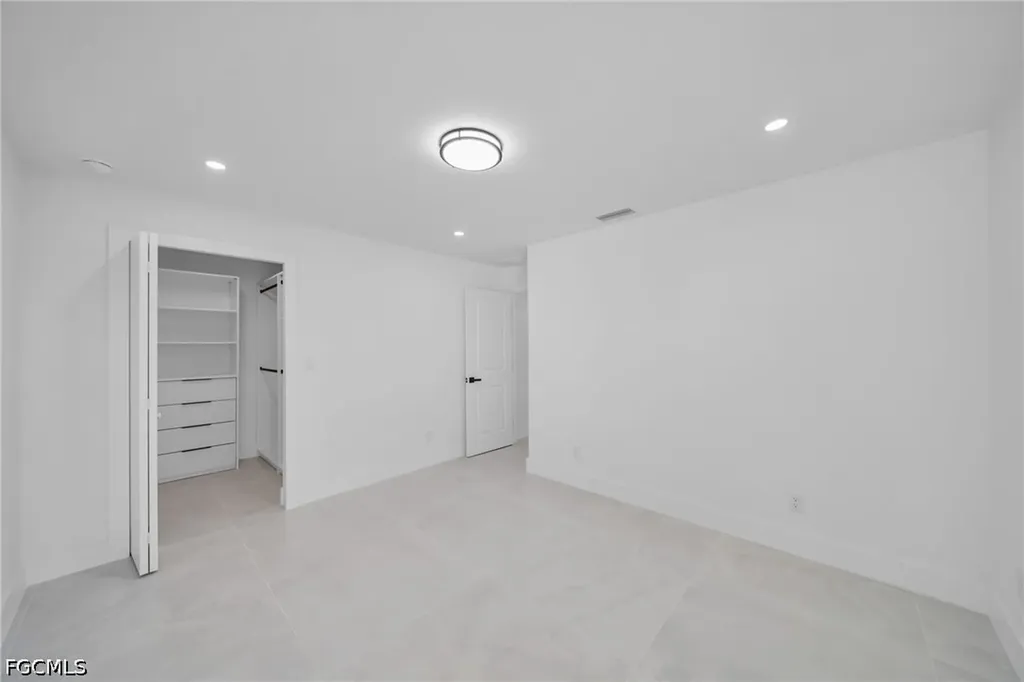 1938 Cornwallis Parkway Cape Coral FL 33904