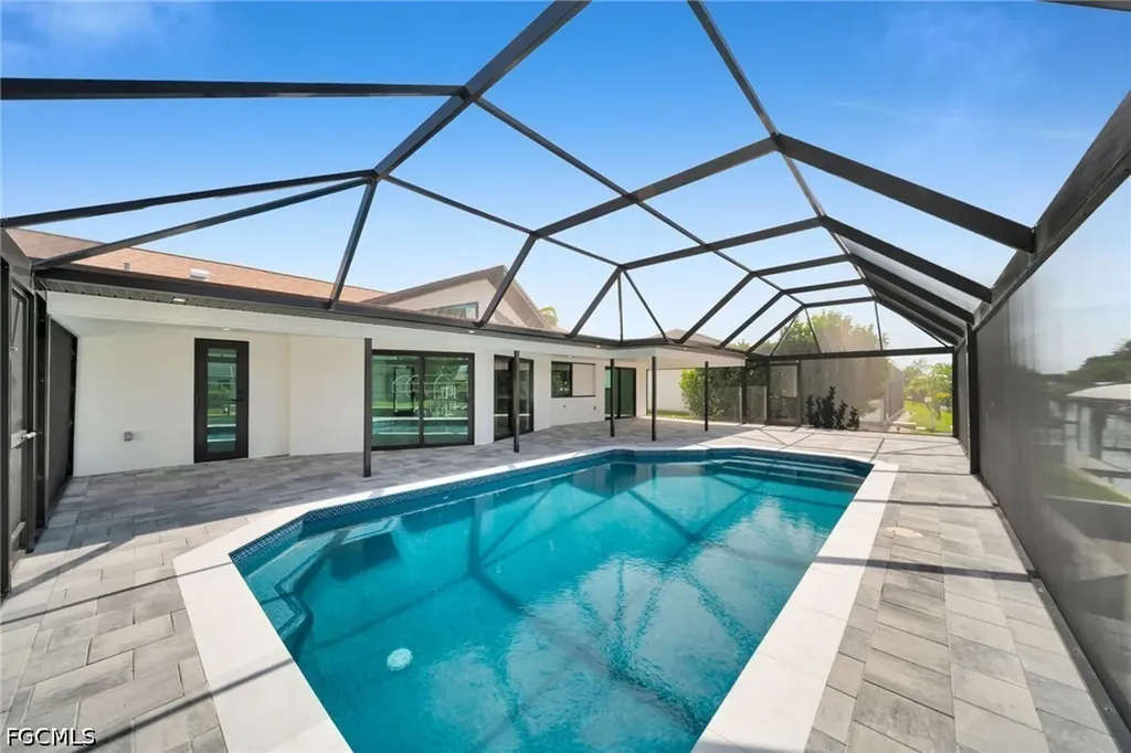 1938 Cornwallis Parkway Cape Coral FL 33904