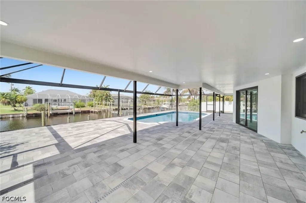 1938 Cornwallis Parkway Cape Coral FL 33904