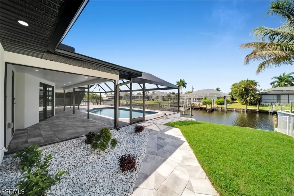 1938 Cornwallis Parkway Cape Coral FL 33904
