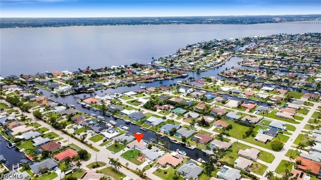 1938 Cornwallis Parkway Cape Coral FL 33904