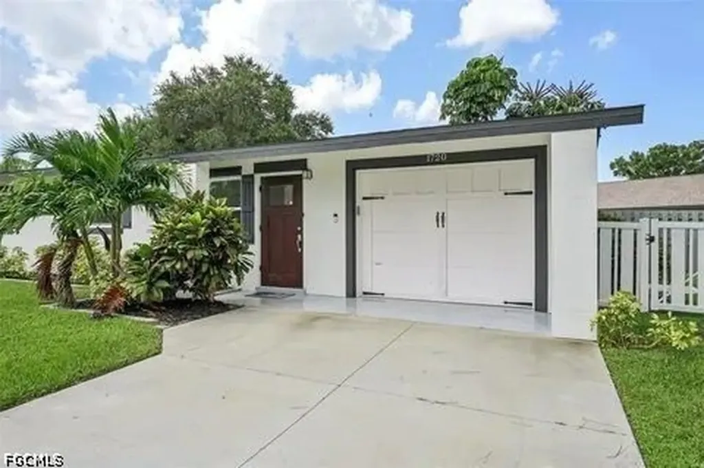 1720 Ingram Avenue Sarasota FL 34232