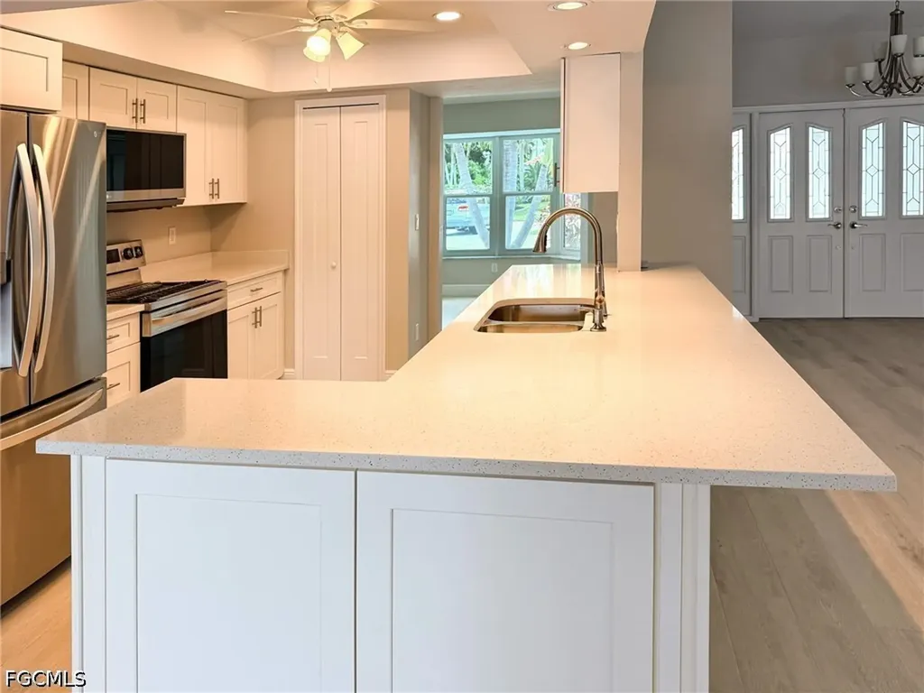 2317 SE 27th Street Cape Coral FL 33904