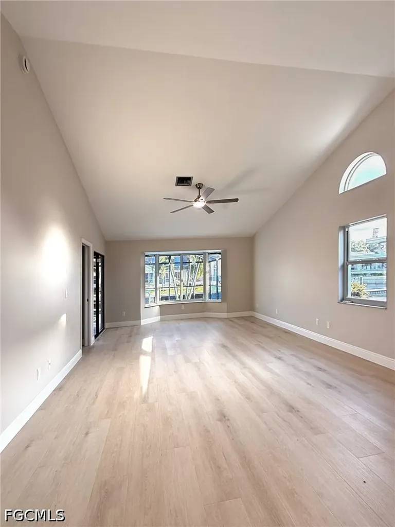 2317 SE 27th Street Cape Coral FL 33904