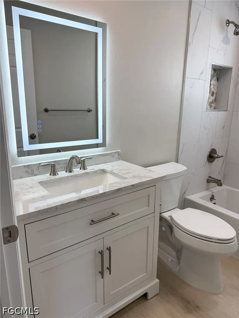 2317 SE 27th Street Cape Coral FL 33904