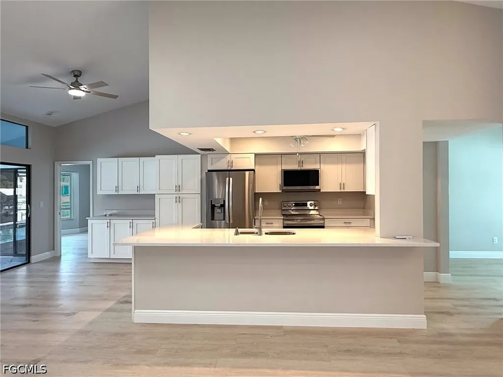 2317 SE 27th Street Cape Coral FL 33904