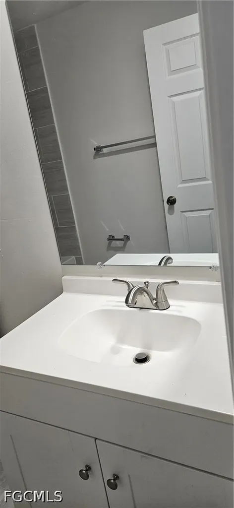 1329 NE 19th Street Cape Coral FL 33909