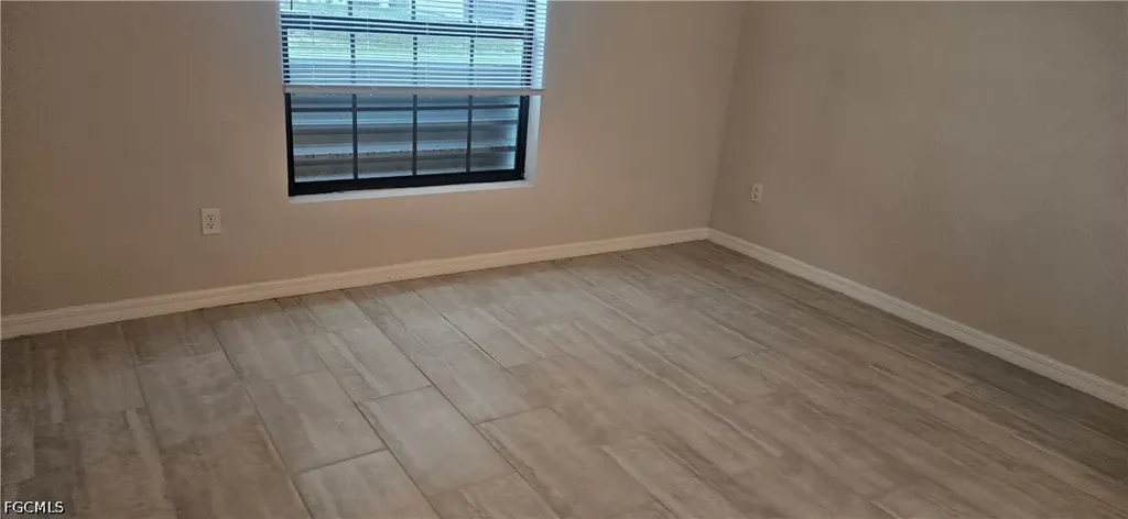 1329 NE 19th Street Cape Coral FL 33909