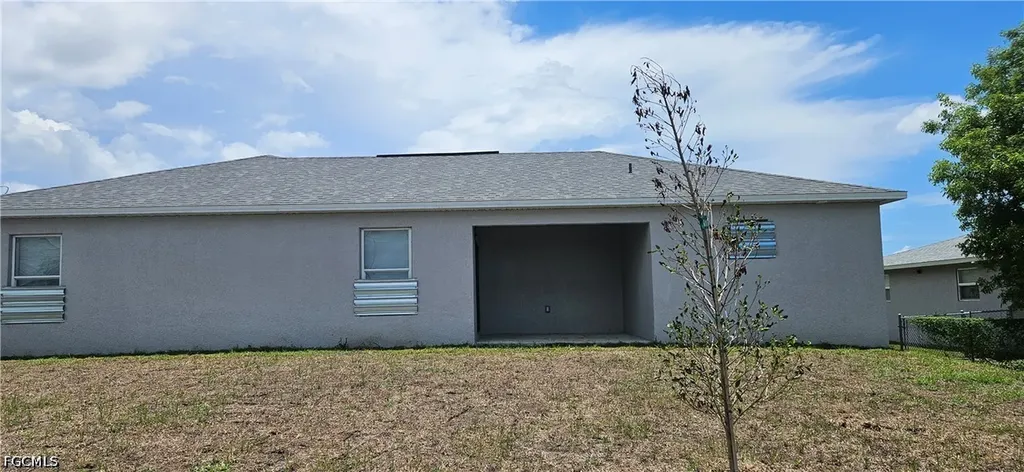 1329 NE 19th Street Cape Coral FL 33909
