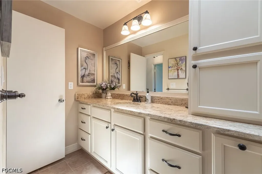 5585 Hamlet Lane Fort Myers FL 33919