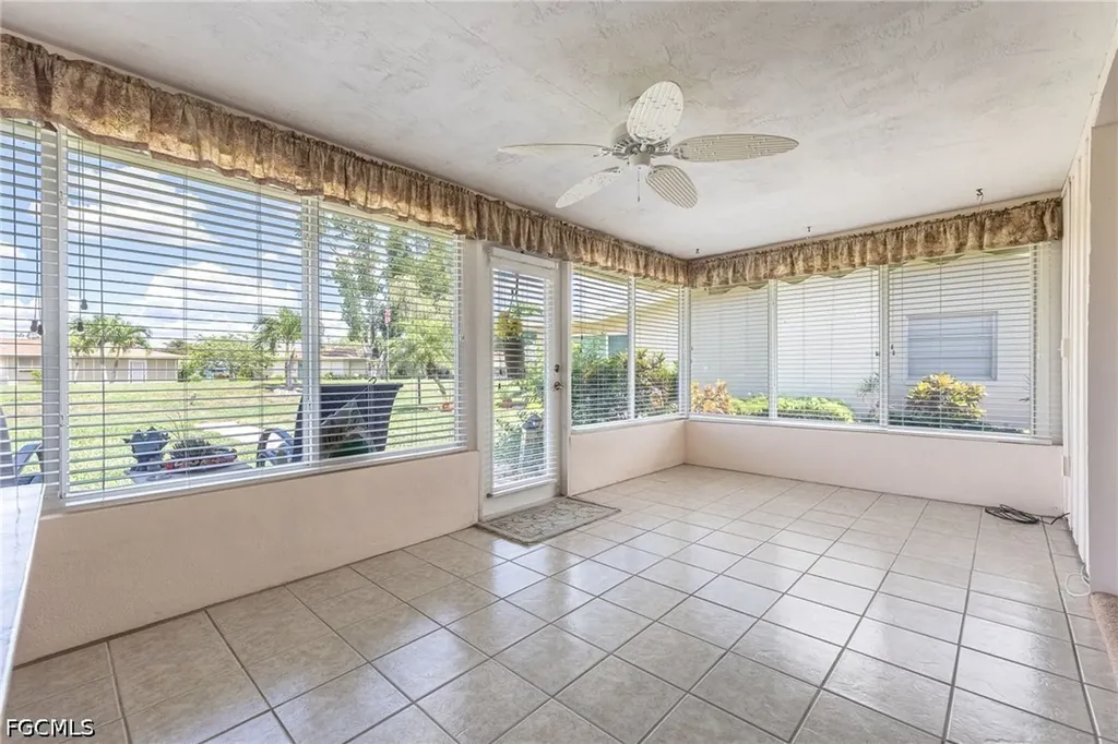 5585 Hamlet Lane Fort Myers FL 33919