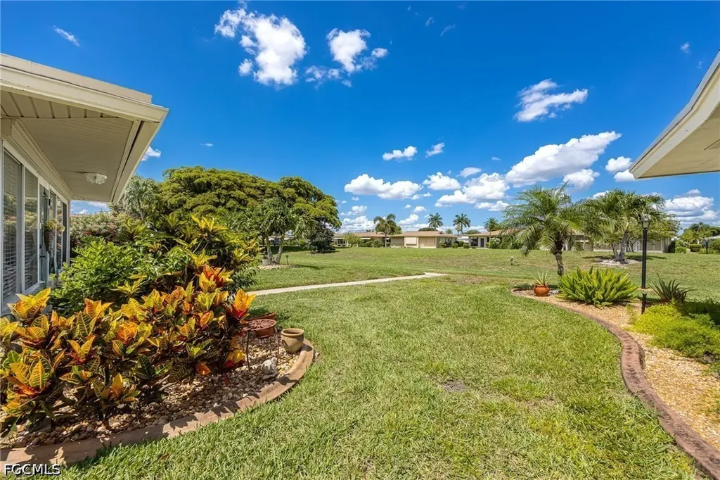 5585 Hamlet Lane Fort Myers FL 33919