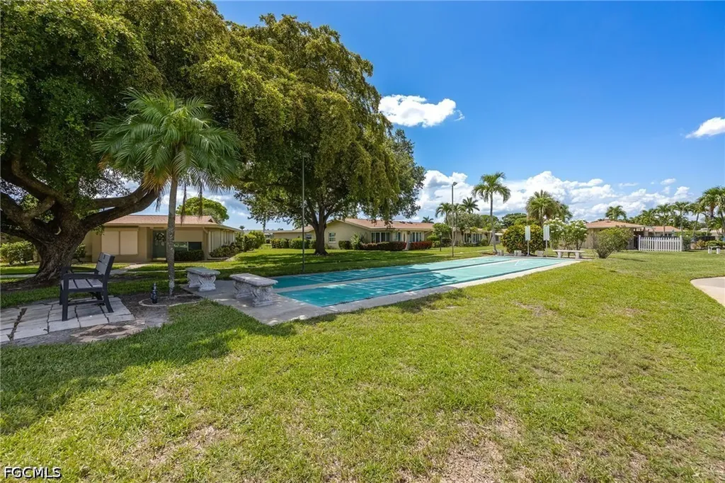 5585 Hamlet Lane Fort Myers FL 33919