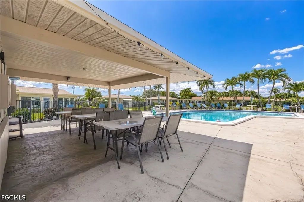 5585 Hamlet Lane Fort Myers FL 33919