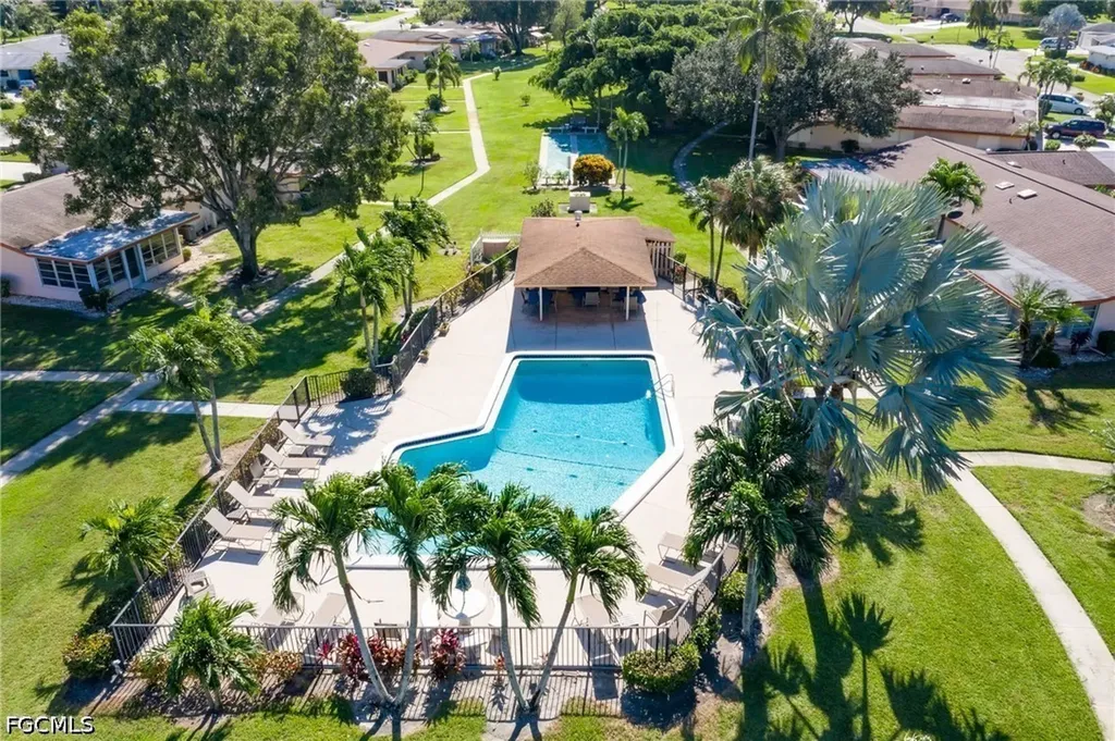 5585 Hamlet Lane Fort Myers FL 33919