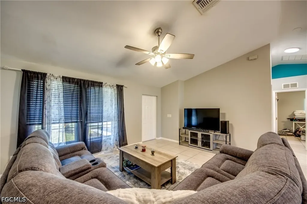 3227 Santa Barbara Boulevard Cape Coral FL 33914