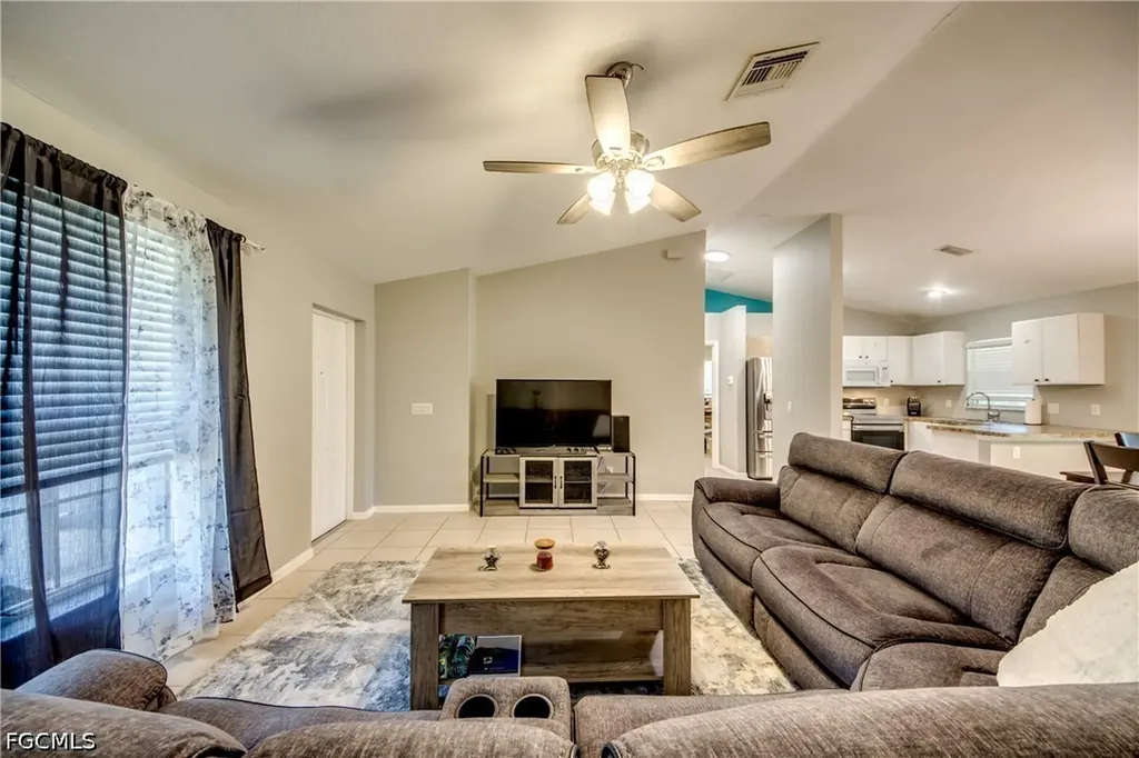 3227 Santa Barbara Boulevard Cape Coral FL 33914