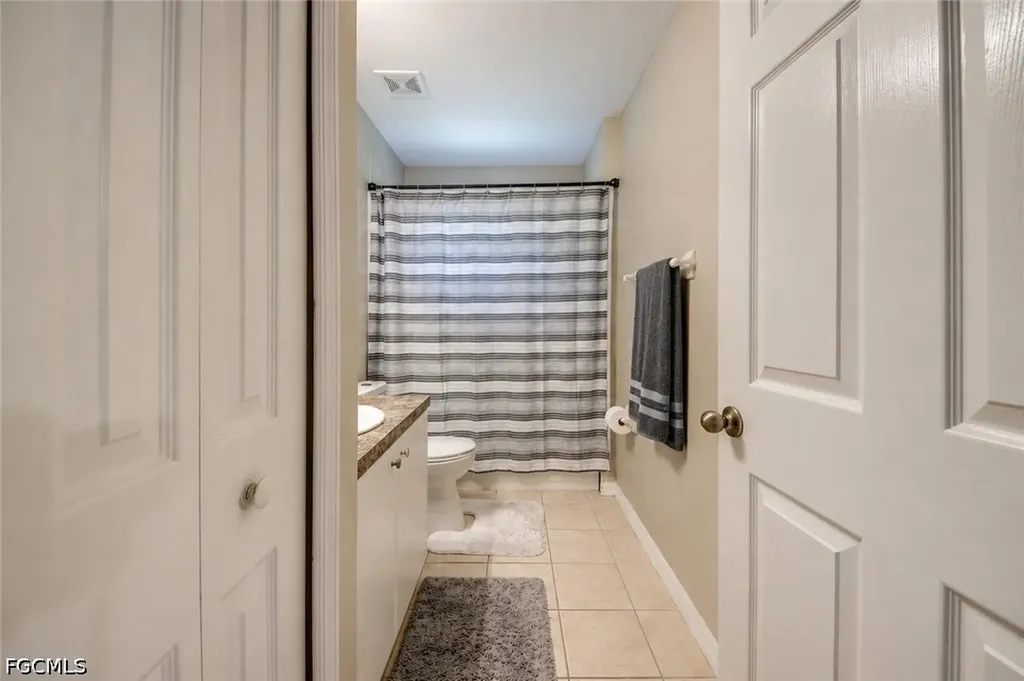 3227 Santa Barbara Boulevard Cape Coral FL 33914