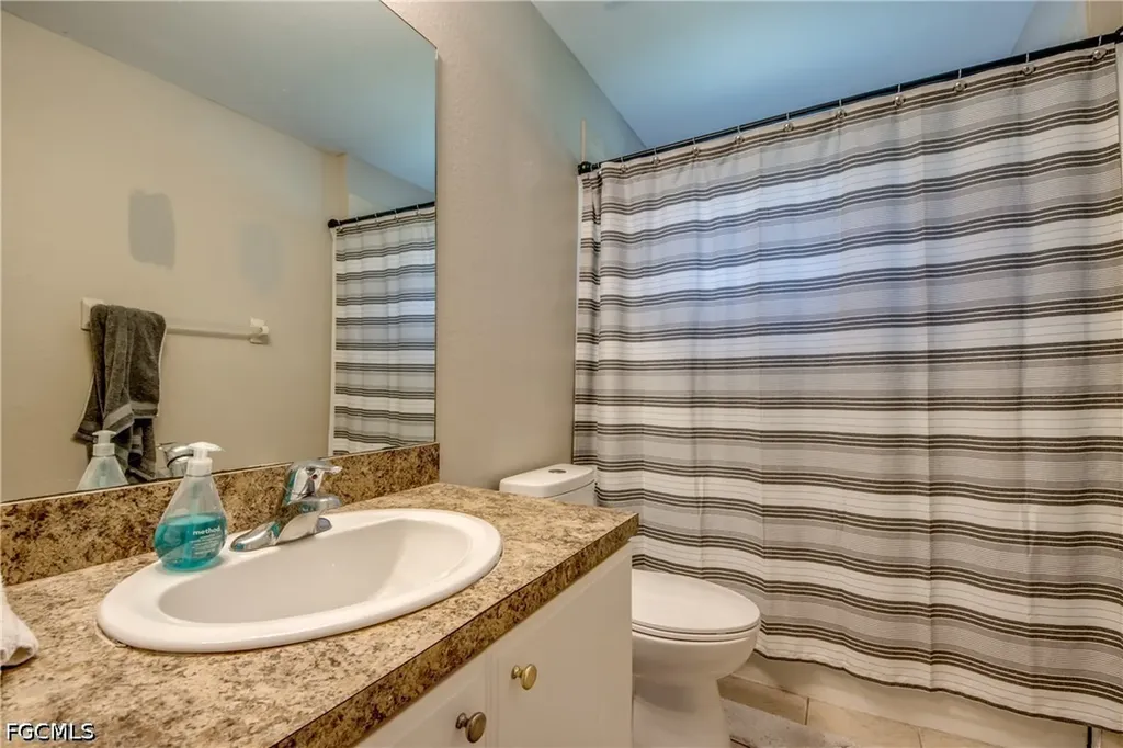 3227 Santa Barbara Boulevard Cape Coral FL 33914