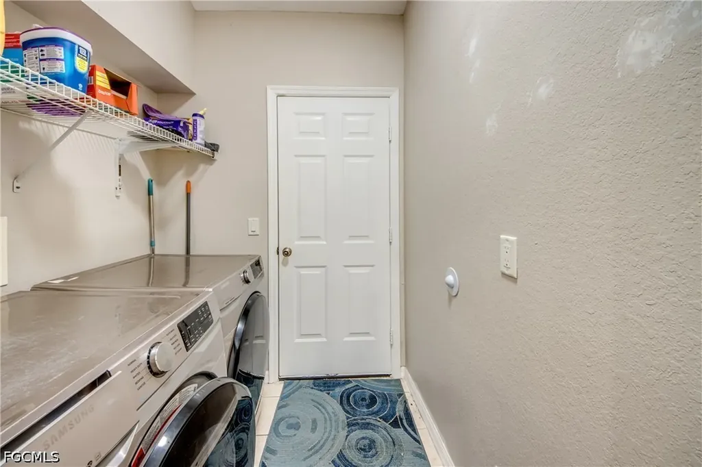 3227 Santa Barbara Boulevard Cape Coral FL 33914