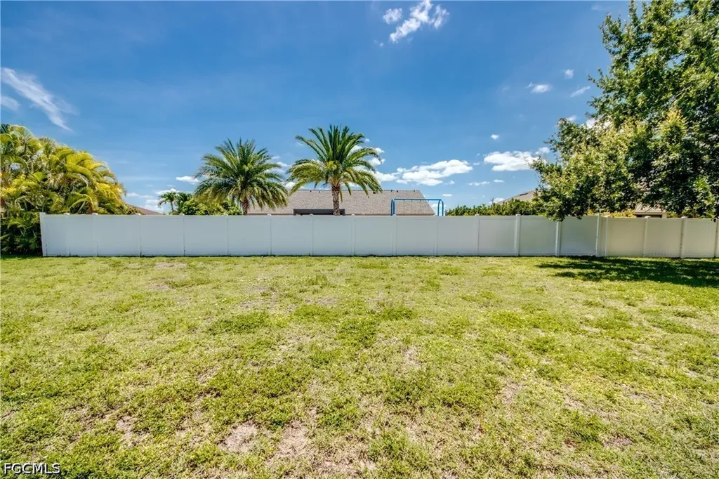 3227 Santa Barbara Boulevard Cape Coral FL 33914