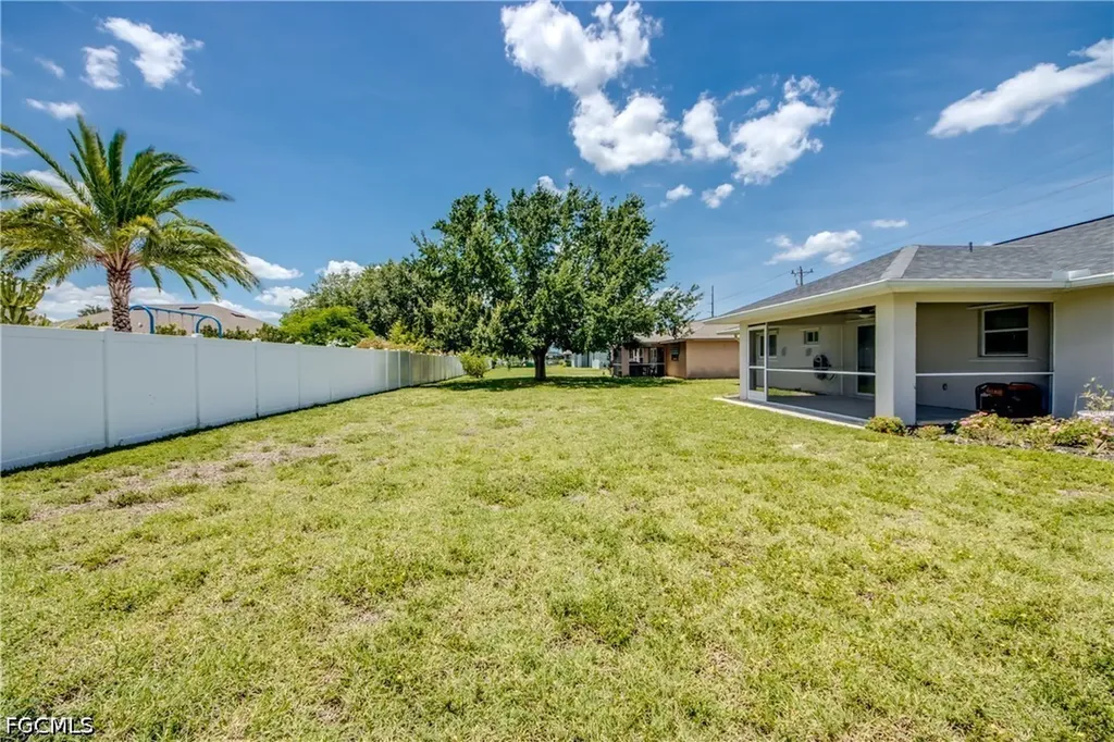 3227 Santa Barbara Boulevard Cape Coral FL 33914