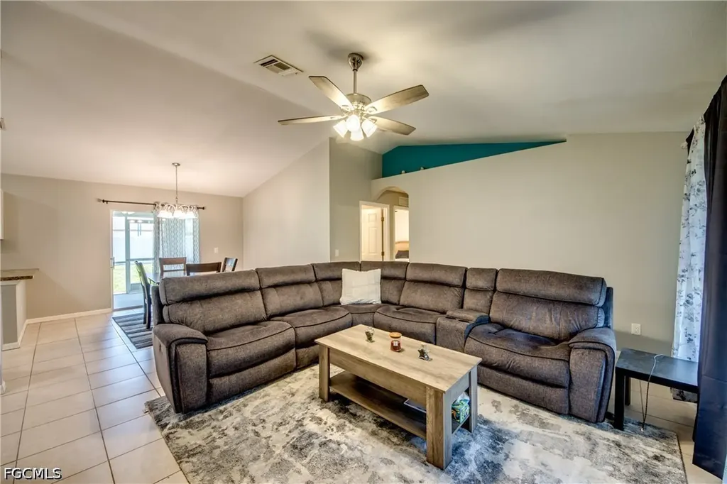 3227 Santa Barbara Boulevard Cape Coral FL 33914
