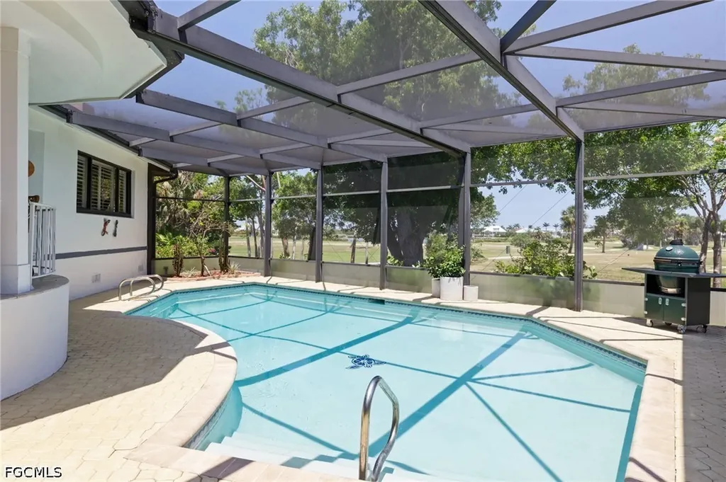 1206 Par View Drive Sanibel FL 33957
