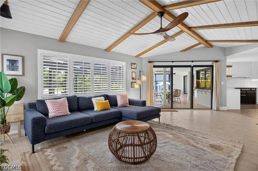 1206 Par View Drive Sanibel FL 33957