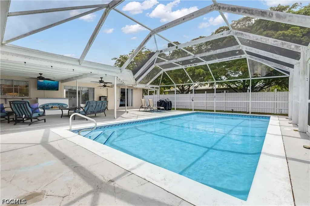 2112 Harvard Avenue Fort Myers FL 33907