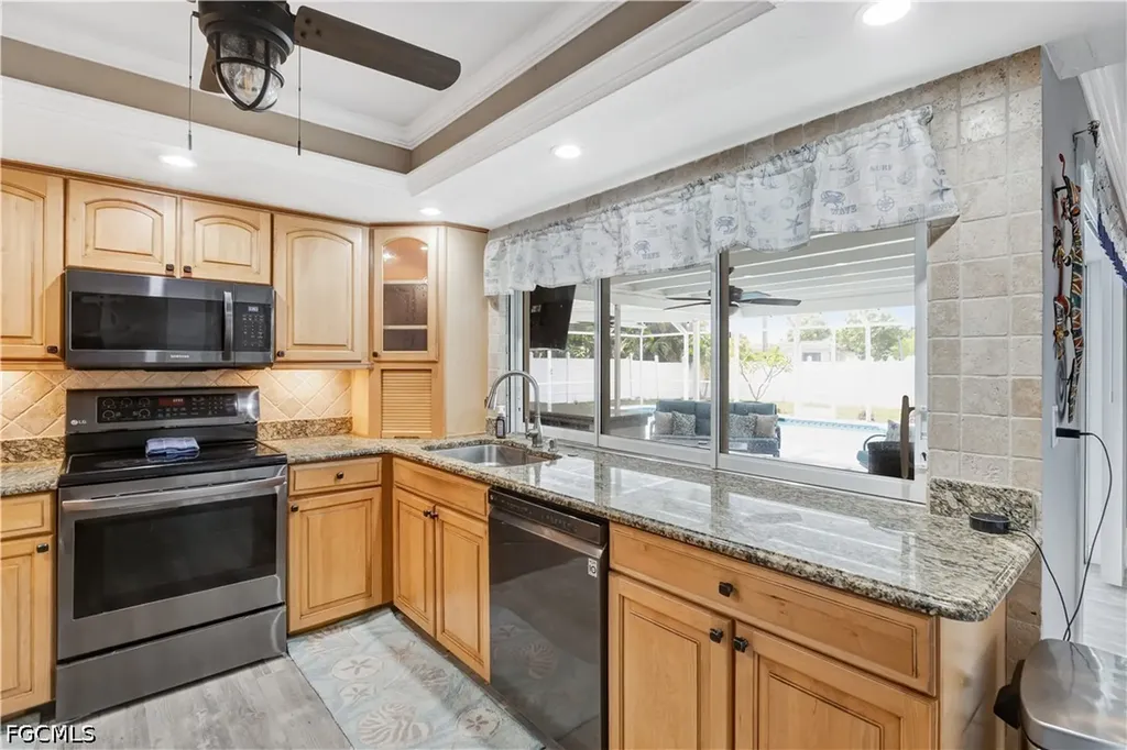 2112 Harvard Avenue Fort Myers FL 33907