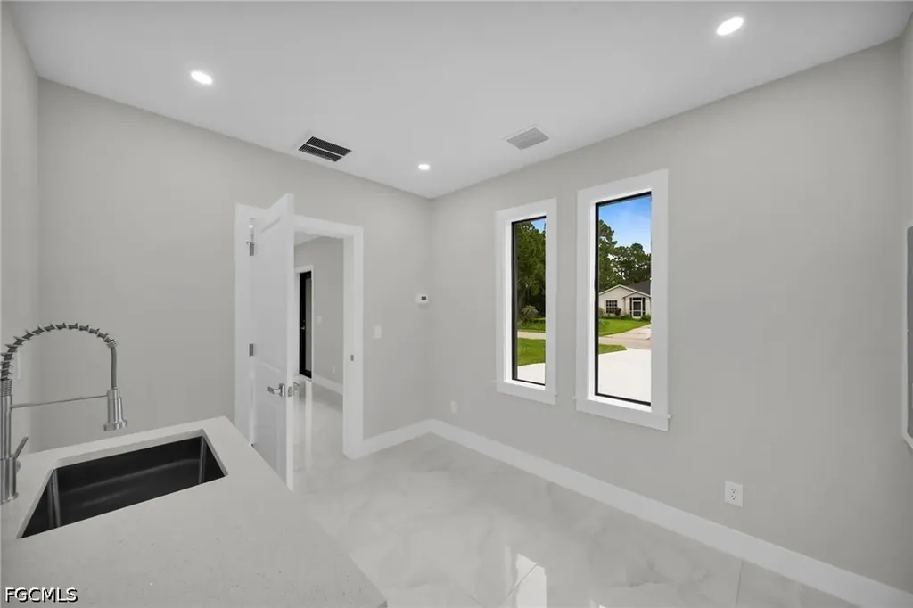 462 Lampion Avenue S Lehigh Acres FL 33974