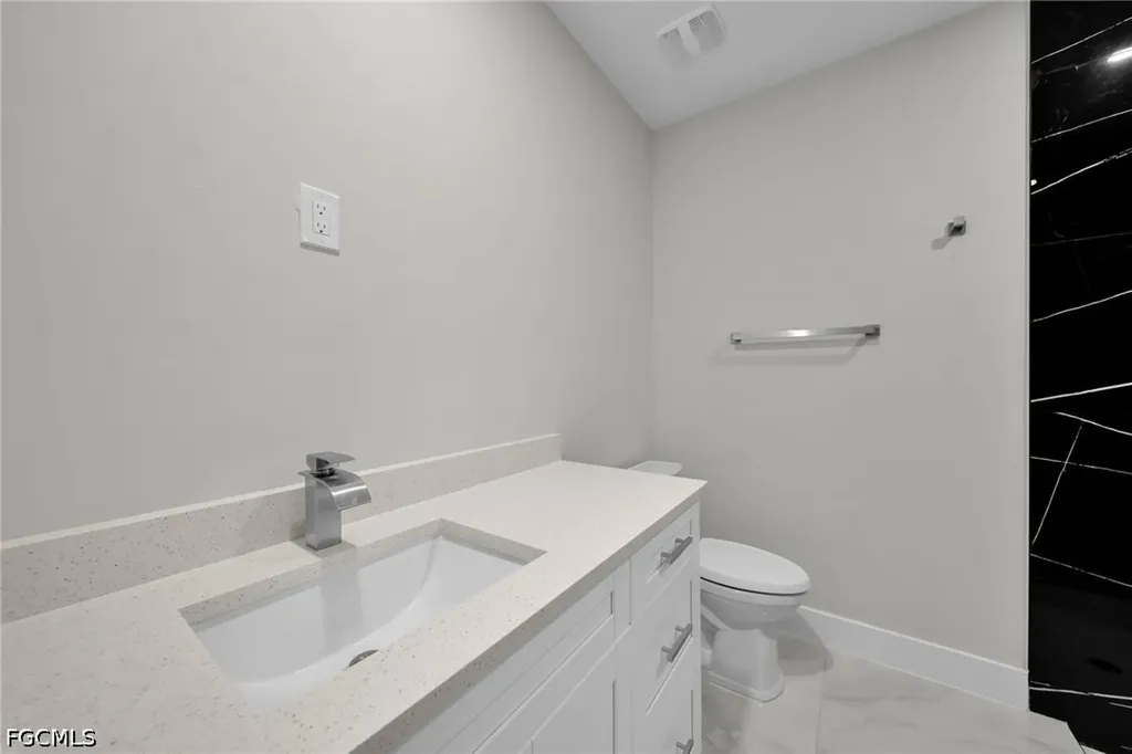 462 Lampion Avenue S Lehigh Acres FL 33974