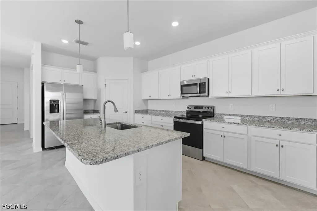 3984 Sweet Alyssum Terrace Alva FL 33920