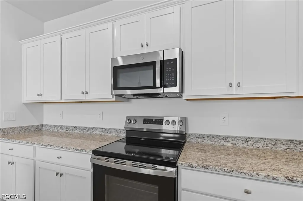 3984 Sweet Alyssum Terrace Alva FL 33920