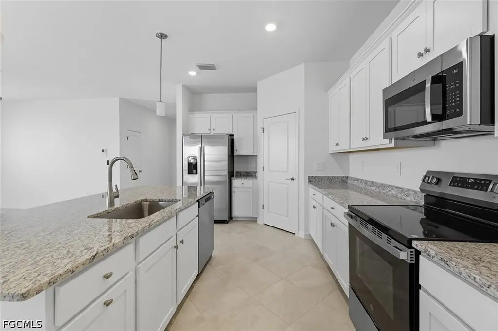 3984 Sweet Alyssum Terrace Alva FL 33920