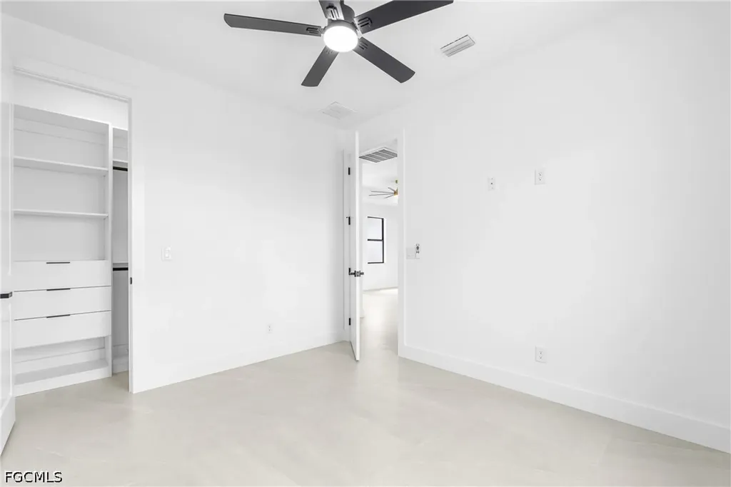 1813 NE 1st Avenue Cape Coral FL 33909