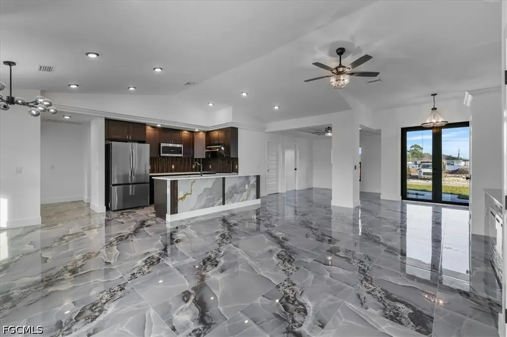2900 3rd Street SW Lehigh Acres FL 33976