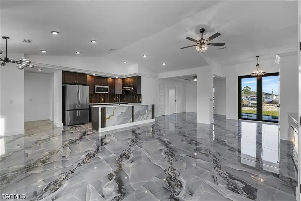 2900 3rd Street SW Lehigh Acres FL 33976