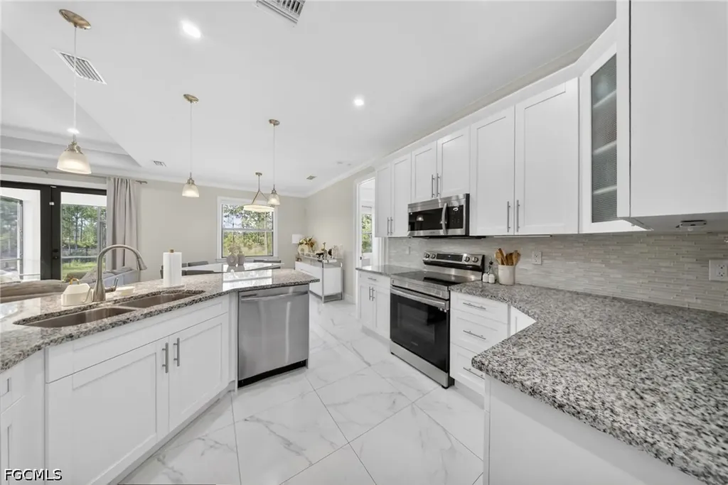 4432 45th Avenue NE Naples FL 34120