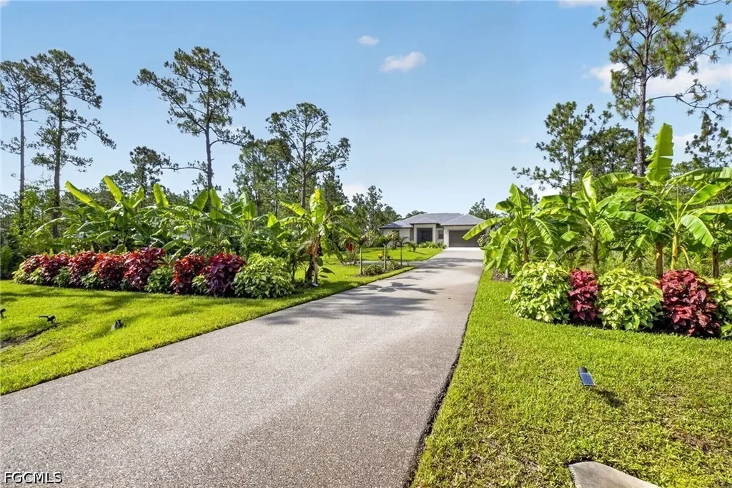4432 45th Avenue NE Naples FL 34120
