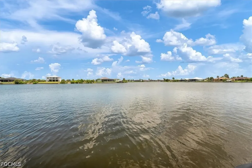 4239 NW 35th Street Cape Coral FL 33993