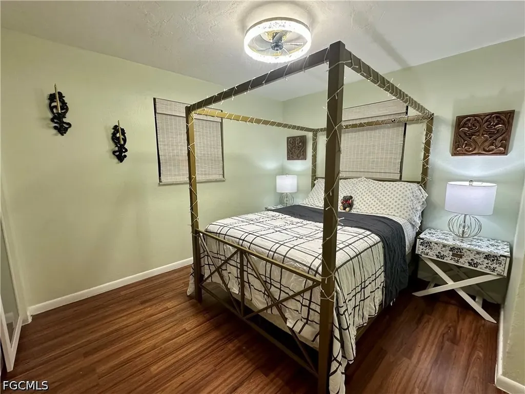 1495 Cranville Square Fort Myers FL 33919