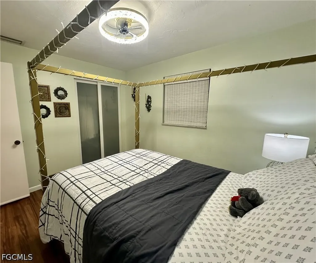 1495 Cranville Square Fort Myers FL 33919