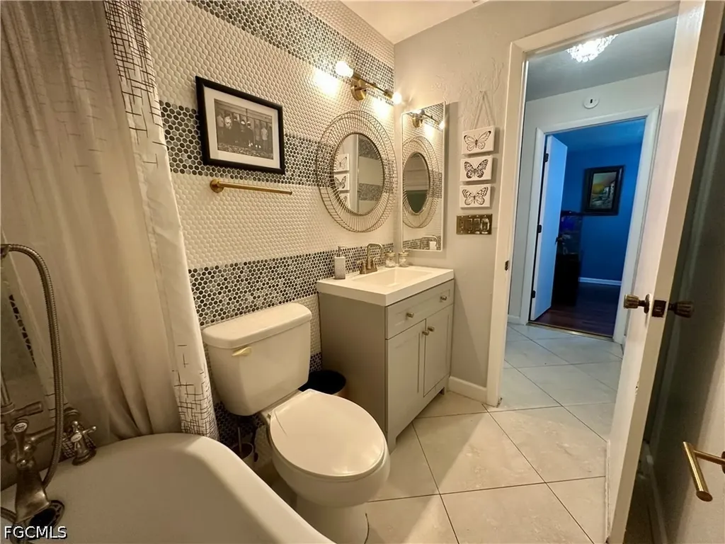 1495 Cranville Square Fort Myers FL 33919