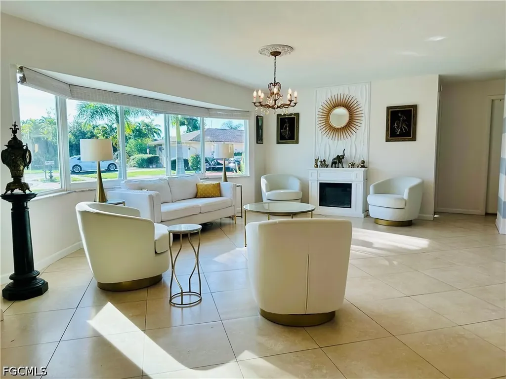 1495 Cranville Square Fort Myers FL 33919