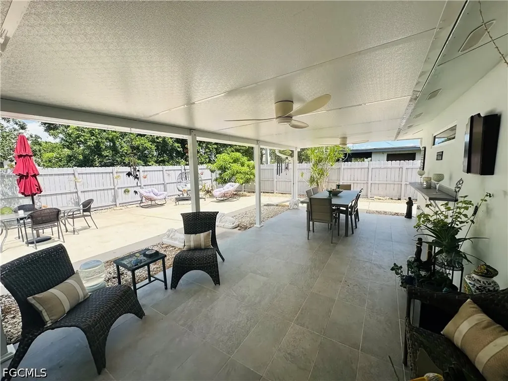 1495 Cranville Square Fort Myers FL 33919