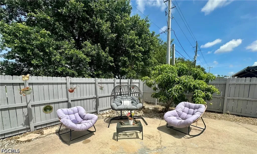 1495 Cranville Square Fort Myers FL 33919