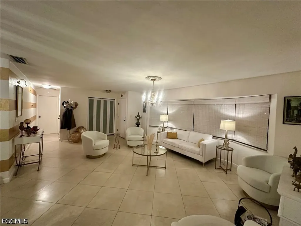 1495 Cranville Square Fort Myers FL 33919